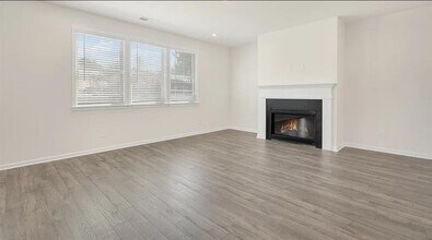 30 Hollie Ln in Dallas, GA - Building Photo - Building Photo