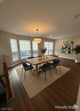 686 Plum Terrace in Mahwah, NJ - Building Photo - Building Photo