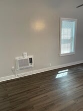 739 Valence St, Unit 739 in New Orleans, LA - Building Photo - Building Photo