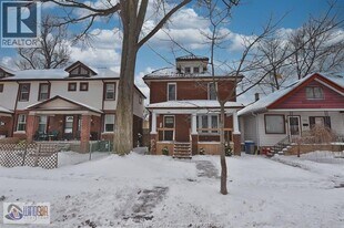 1585 Church St in Windsor, ON - Building Photo