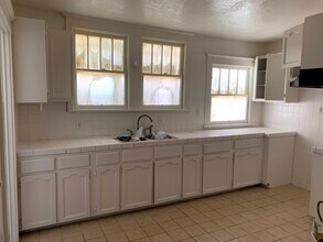 4701 7th Ave in Los Angeles, CA - Building Photo - Building Photo