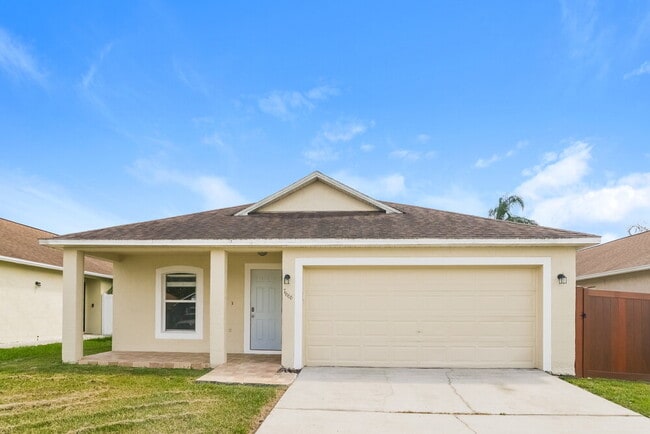 property at 7666 Harbor Bend Cir