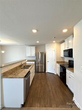 4022 Rosfield Dr in Charlotte, NC - Building Photo - Building Photo