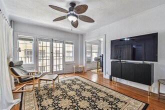 130 4th Ave N in St. Petersburg, FL - Building Photo - Building Photo