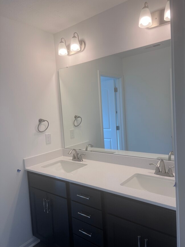 6915 Wickersham Rd in Fayetteville, NC - Building Photo - Building Photo