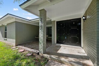 2407 Harrowden Dr in Austin, TX - Building Photo - Building Photo