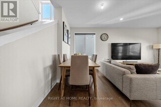 408 Epoch St in Ottawa, ON - Building Photo - Building Photo