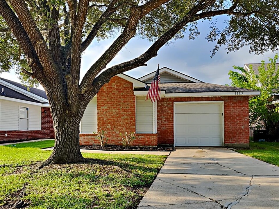 3135 Kelling St in Houston, TX - Building Photo