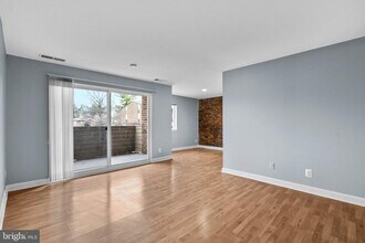 19413 Brassie Pl in Montgomery Village, MD - Building Photo - Building Photo