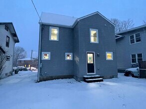 253 Santa Clara Ave in Dayton, OH - Building Photo - Building Photo