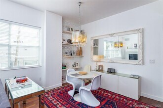 935 Euclid Ave-Unit -11 in Miami Beach, FL - Foto de edificio - Building Photo