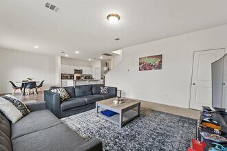 19605 Caymus Dr in Pflugerville, TX - Building Photo - Building Photo