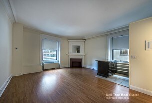 62 Boylston St in Boston, MA - Building Photo