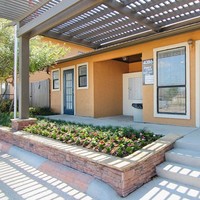 Amber Creek Apartments in Garland, TX - Foto de edificio - Building Photo