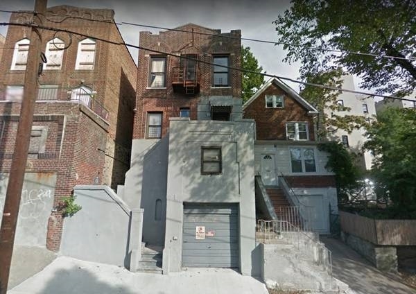 1910 Osborne Pl in Bronx, NY - Building Photo