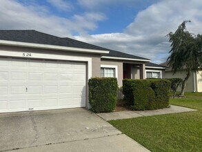524 Hillcrest Dr in Davenport, FL - Building Photo - Building Photo