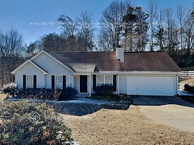 4042 Parks Rd, Unit B-535 in Flowery Branch, GA - Building Photo