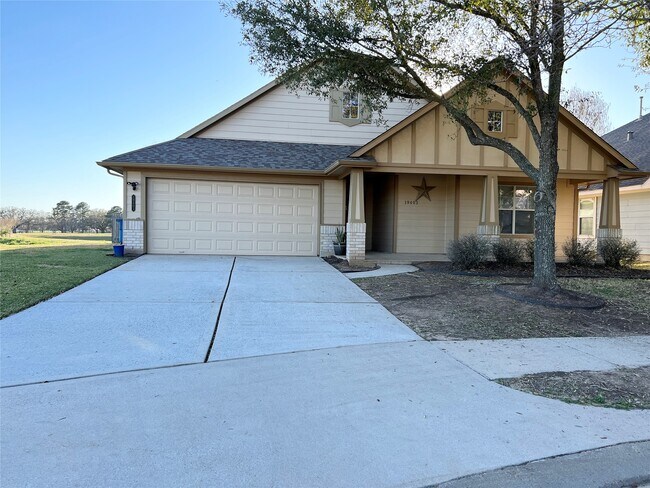 19403 Wildwood Dale Ln