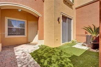 2325 Mariner Ct in Fort Lauderdale, FL - Building Photo - Building Photo