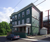 16-24 Grape St in Chicopee, MA - Building Photo - Building Photo