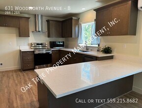 631 Woodworth Ave in Clovis, CA - Building Photo - Building Photo