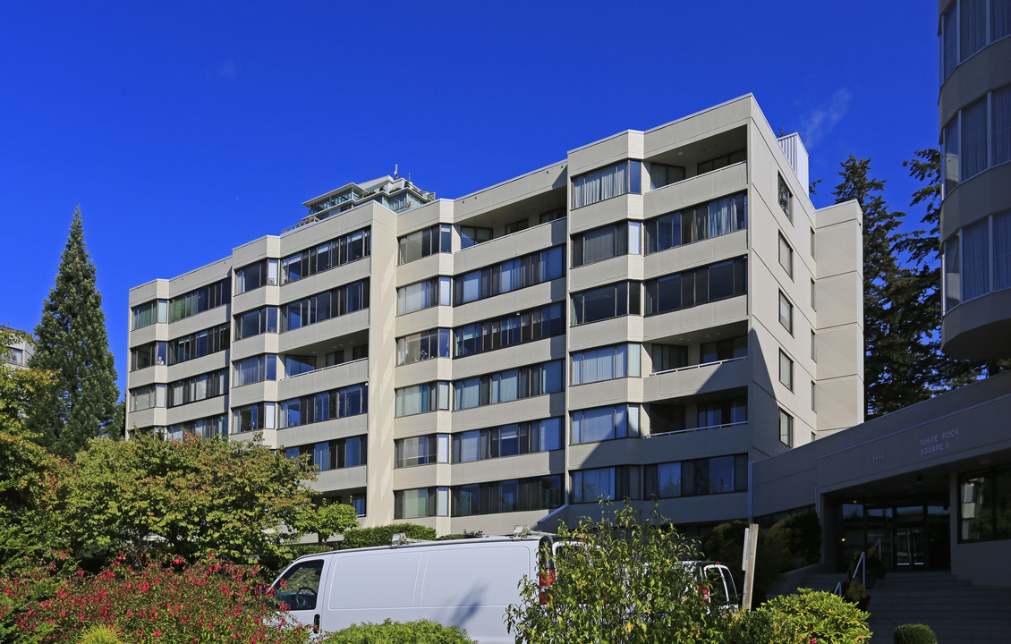 White Rock Square Ii in White Rock, BC - Building Photo