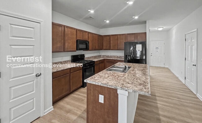 104 Emma Grace Ln in New Market, AL - Building Photo - Building Photo