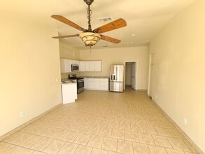 1100 Dalila Ct in Calexico, CA - Building Photo - Building Photo