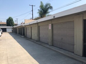 1506 Holly Way in Pomona, CA - Building Photo - Building Photo