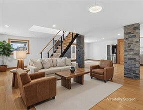 999 Salmon Creek Rd in Lansing, NY - Building Photo - Building Photo