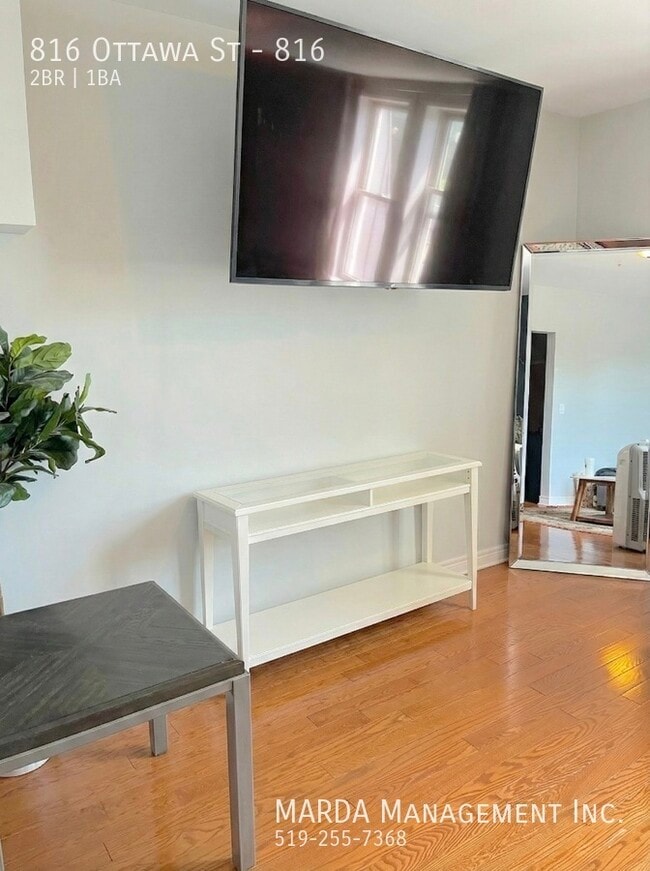 816 Ottawa St in Windsor, ON - Building Photo - Building Photo