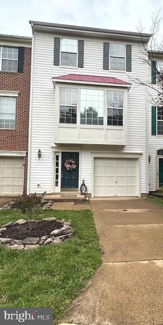 property at 21942 Thompson Square