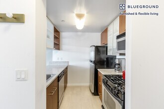 535 W 23rd St in New York, NY - Building Photo - Building Photo
