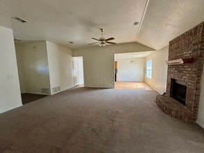 2801 Bachelor Button Blvd in Killeen, TX - Building Photo - Building Photo
