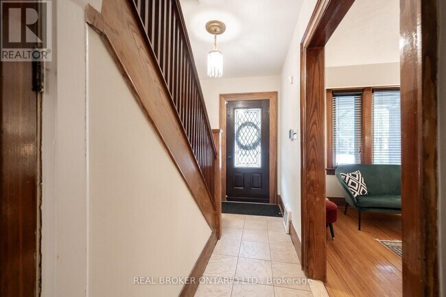 110 Westlake Ave in Toronto, ON - Building Photo - Building Photo