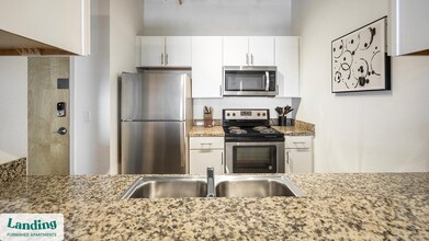 1451 24th St, Unit 1409 in Denver, CO - Building Photo - Building Photo