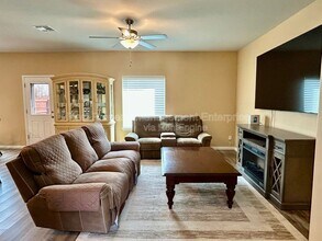 1613 Crimson Lake Blvd in El Reno, OK - Building Photo - Building Photo