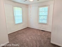 311 N 25th St photo'