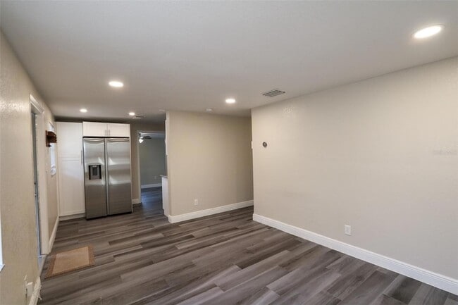 2706 E 99th Ave in Tampa, FL - Building Photo - Building Photo