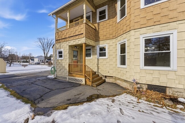 33 North Blvd in West Springfield, MA - Building Photo - Building Photo