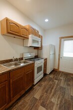120 Lasso Ln, Unit 3 in Lewistown, MT - Building Photo - Building Photo