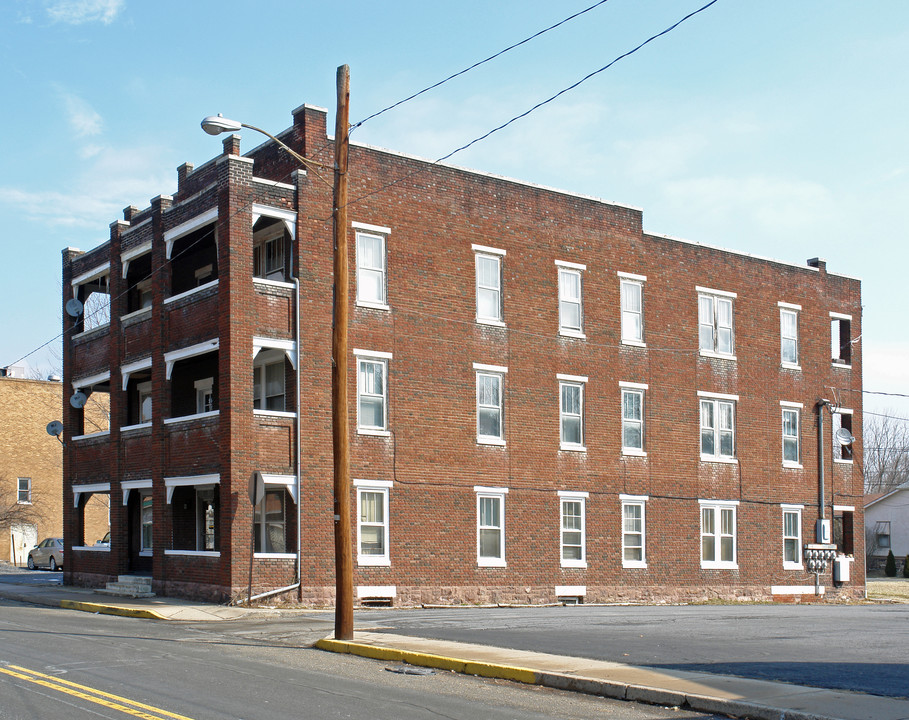 Apartments in Jersey Shore, PA - Building Photo