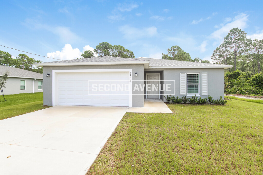 3205 Aspen Rd SE in Palm Bay, FL - Building Photo