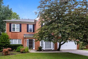 10550 Windsor Park Dr in Alpharetta, GA - Building Photo