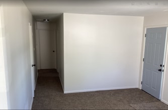 1724 SE Pennsylvania Ave in Topeka, KS - Building Photo - Building Photo