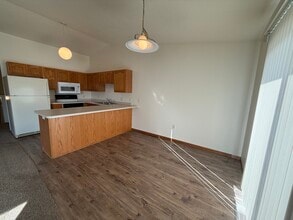 260 Scheidler Rd in Chippewa Falls, WI - Foto de edificio - Building Photo