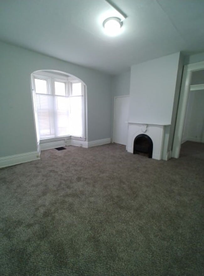 912 N 10th St, Unit #2 in Lafayette, IN - Building Photo - Building Photo