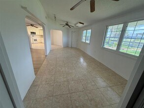 138 Leland St SE in Port Charlotte, FL - Building Photo - Building Photo