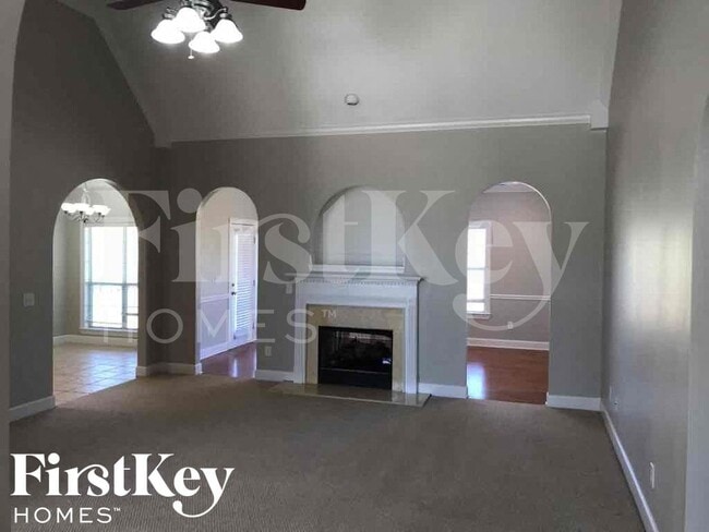 388 Waterford Cove Trail in Calera, AL - Foto de edificio - Building Photo