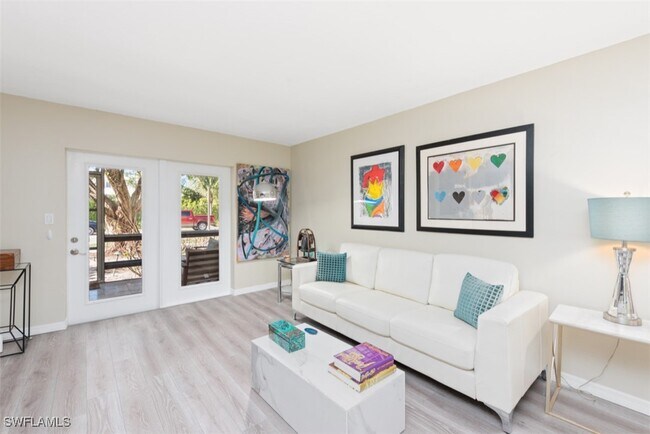 property at 1021 3rd St S